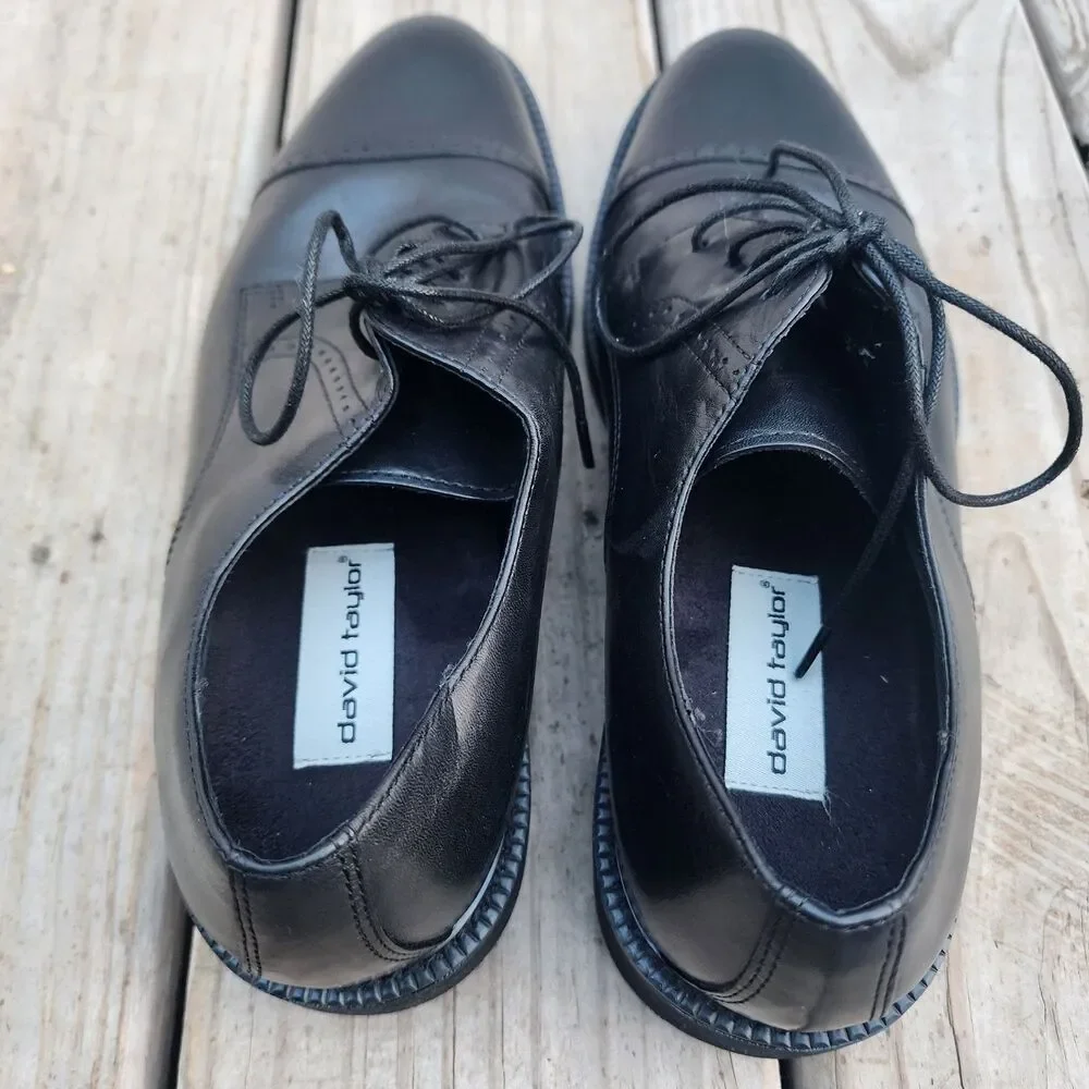 David Taylor Men’s Size 8.5 Oxford Black Leather Brogue Round Cap Toe Lace Shoes